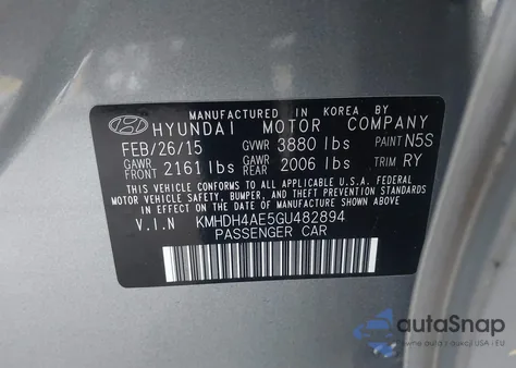 2016 Hyundai Elantra Value Edition z USA, uszkodzony, nr VIN KMHDH4AE5GU482894